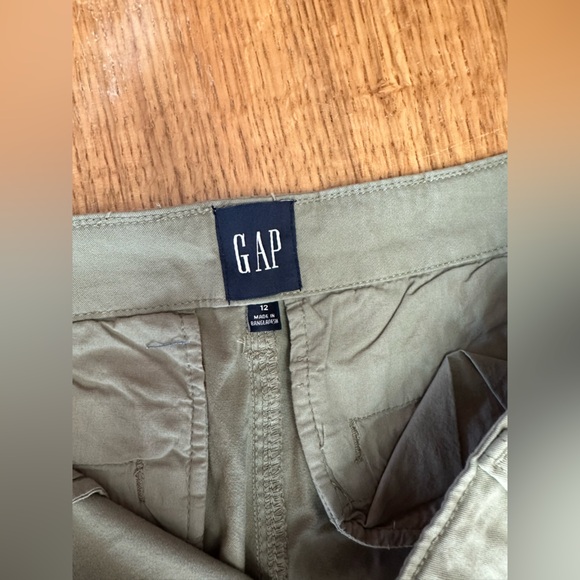 GAP NWT Slim Ankle Pants green 26.5” inseam size 12, 16”Waist - Picture 7 of 9